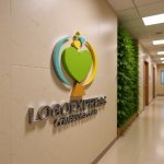 画像15: ハートと生命の樹が示すのロゴ (15)