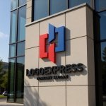 画像8: CとHの力強い連結ロゴ (8)