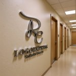 画像15: エレガントに絡み合うRとEのロゴ (15)