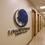 画像15: 優雅な女性のシルエットロゴ (15)