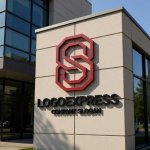 画像8: 八角形と数字の8が織りなす力強いロゴ (8)