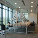 画像9: M字と上昇ラインのダイナミックロゴ (9)