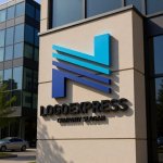 画像8: N字のスピードラインと信頼テクノロジーロゴ (8)