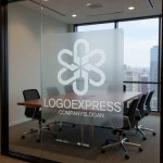 画像11: Jの連結が織りなす情熱と革新の回転ロゴ (11)