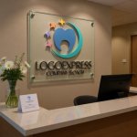 画像8: きらめく歯と笑顔のロゴ (8)