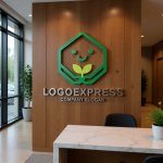 画像13: 芽に育まれた、笑顔の家型ロゴ (13)