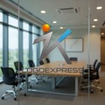 画像9: 人物が躍動する「i」と「K」の先進的ロゴ (9)
