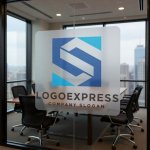 画像11: スクエアに収められた「S」の先進的ロゴ (11)