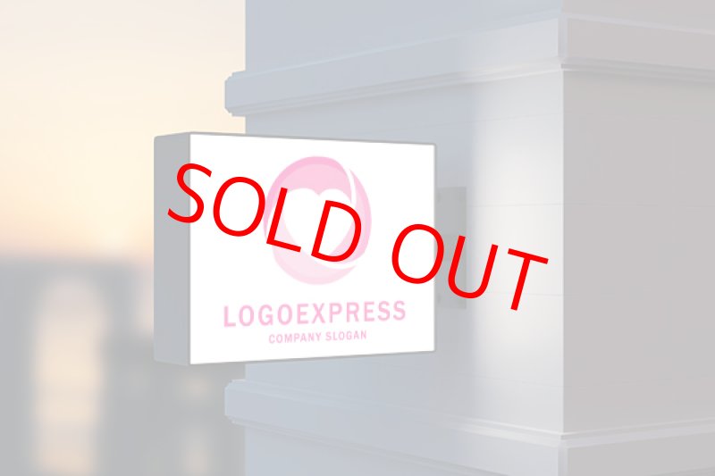 画像7: ハートを人の輪で囲んでいることをイメージしたロゴ (7)