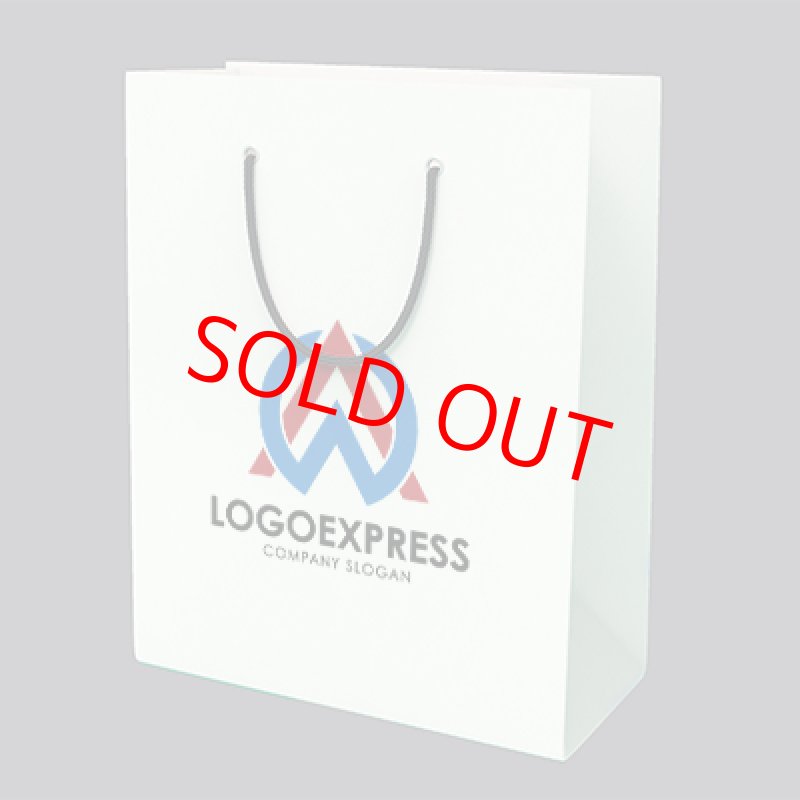 画像7: AとWを組み合わせたロゴ (7)