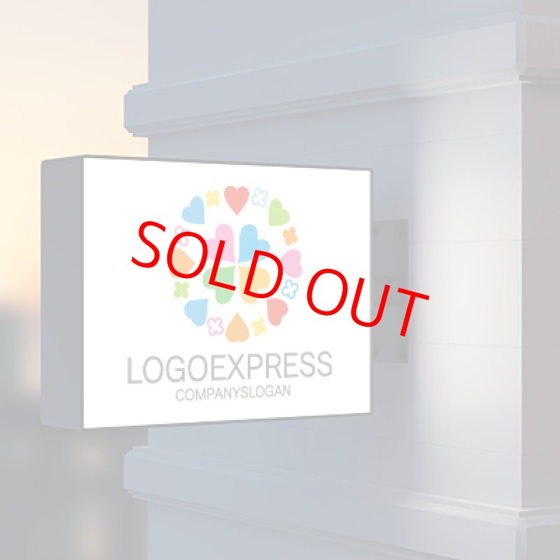 画像9: ハートとクローバーの円形のカラフルなロゴ (9)