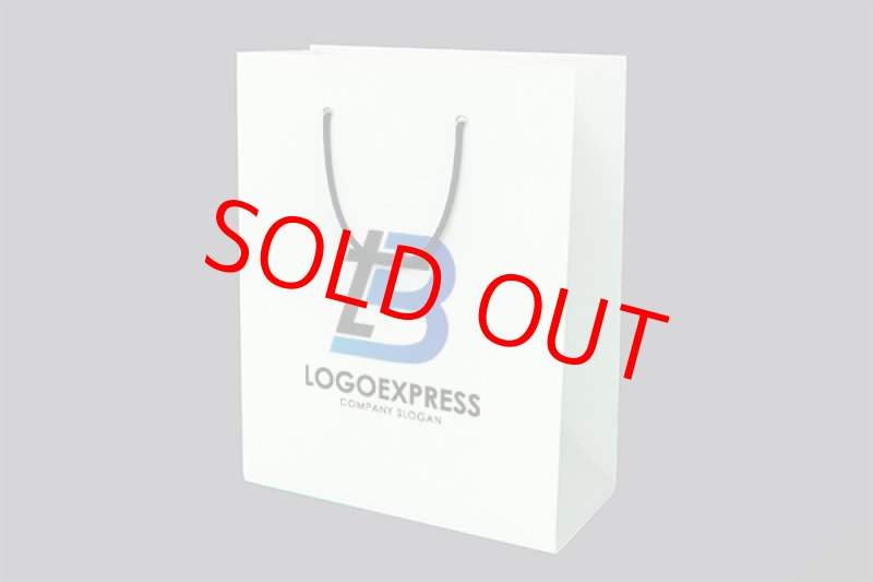 画像5: クールな T と B のロゴ (5)