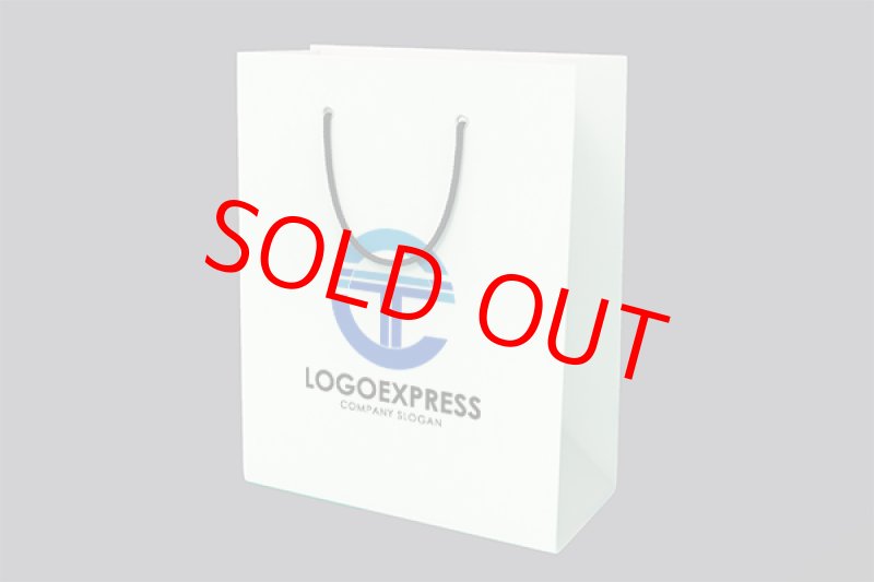 画像5: CとTのロゴをつなぐ (5)