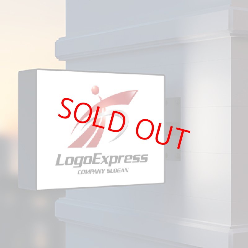 画像9: 情熱的な上昇と進歩を象徴するFと人のロゴ (9)