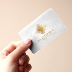 画像10: 金色の装飾的な「F」のロゴ (10)