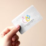 画像10: カラフルな輪で表現された家族のロゴ (10)