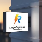 画像9: 電光石火の速さで未来を切り開く、Rのロゴ (9)