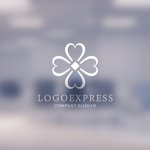 画像14: 愛情と調和を届ける、四つ葉のクローバーのロゴ (14)