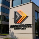 画像8: D字と矢印の推進力ロゴ (8)