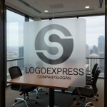 画像11: 赤と黒のS字円形モダンロゴ (11)