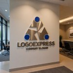 画像10: 人々の連携と絆を象徴するトライアングルロゴ (10)