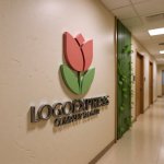 画像15: やさしい色合いのチューリップロゴ (15)