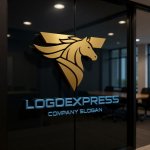 画像15: T字と駿馬の力強い黄金ロゴ (15)