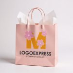 画像6: 桜の花が飾るM字のかわいいロゴ (6)