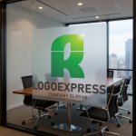 画像11: RとKが融合するテクノロジーロゴ (11)